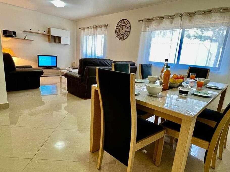 Apartamento Mar E Sol By T3 Wifi E Estacionamento Quarteira Exterior foto